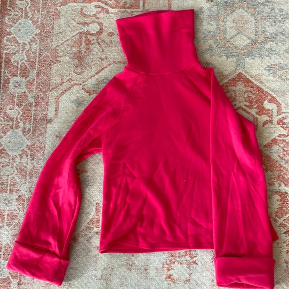 en elly Tops - ANTHROPOLOGIE sweatshirt